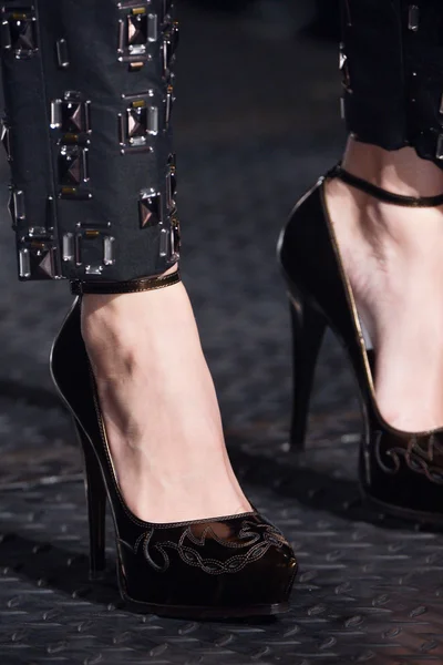 Look 26